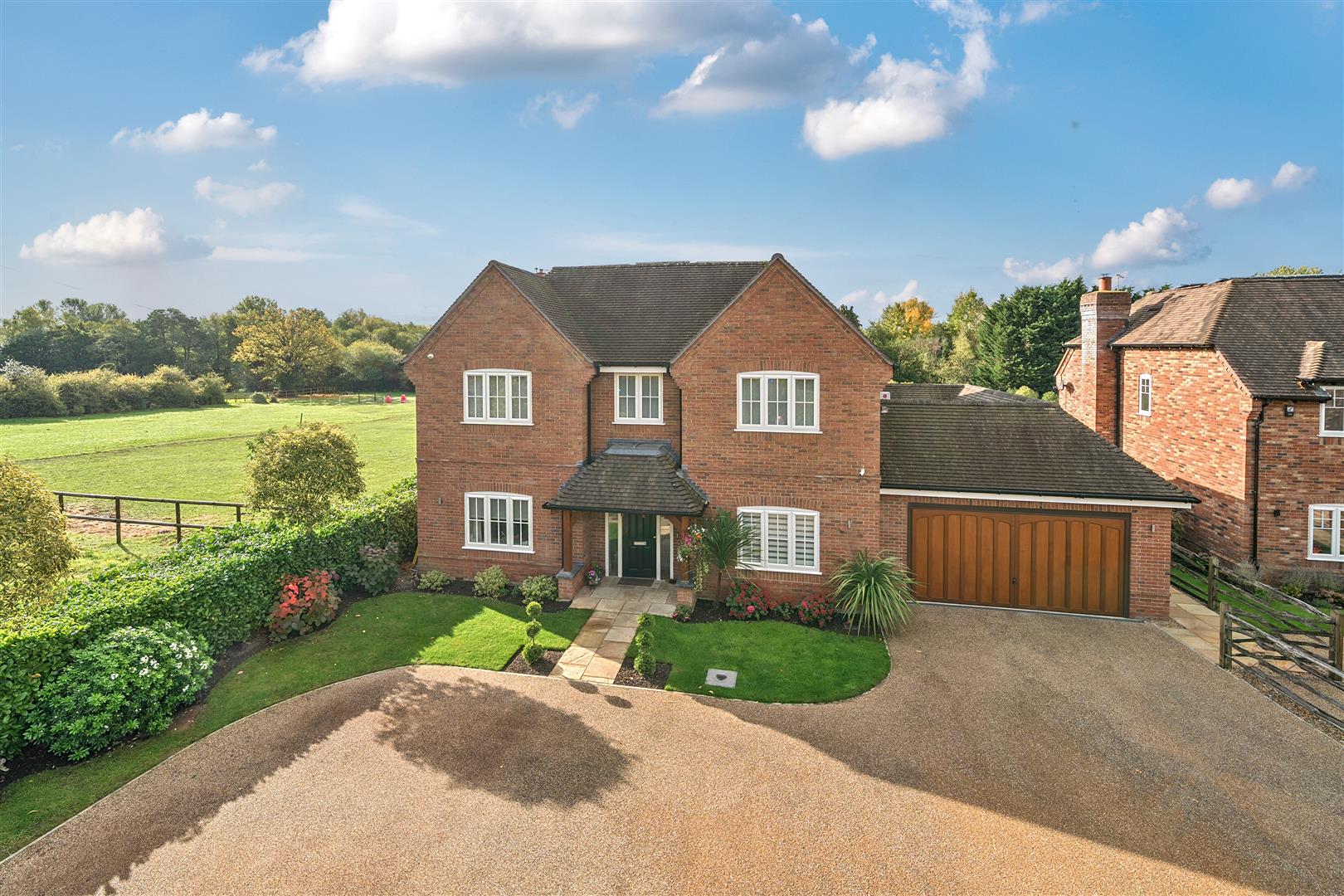 Lower Church Road, Sandhurst